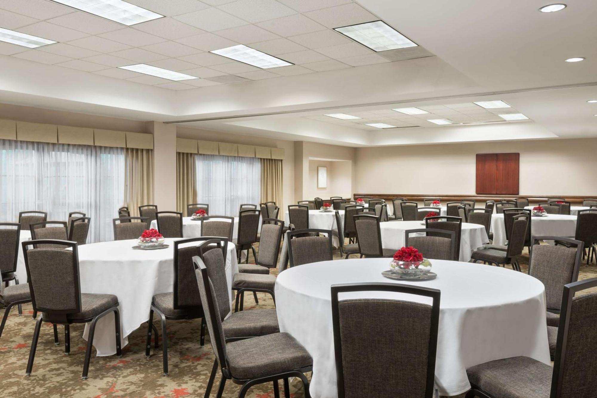 Homewood Suites By Hilton Raleigh/Crabtree Valley Εξωτερικό φωτογραφία