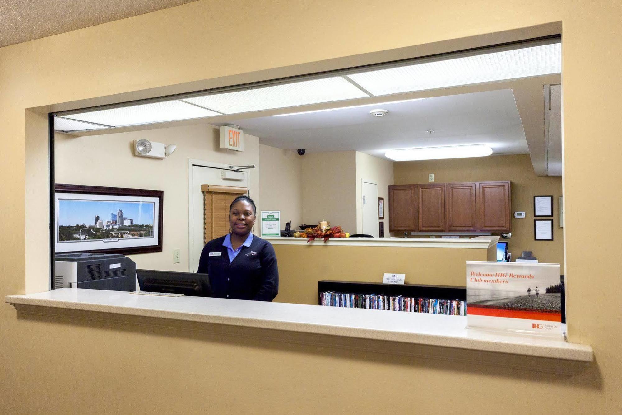 Homewood Suites By Hilton Raleigh/Crabtree Valley Εξωτερικό φωτογραφία